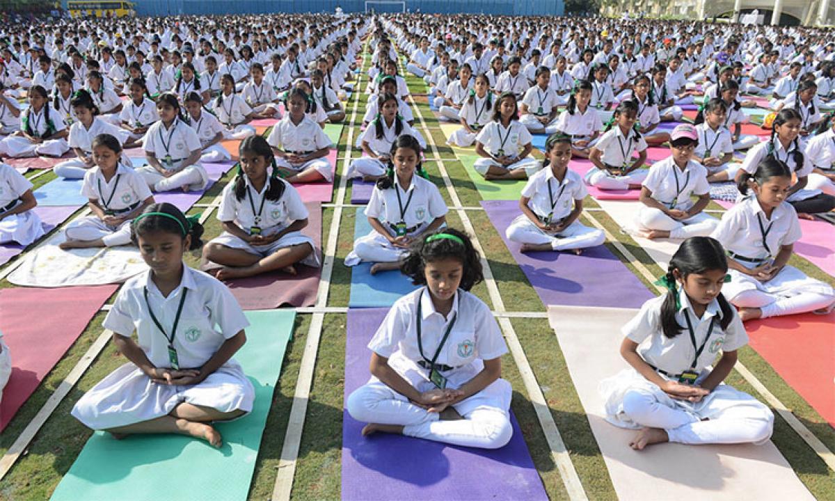 Yoga demo by over 3500 students on International yoga day